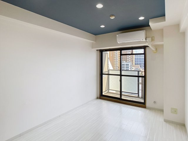 ジュネス医大東の居間・リビング