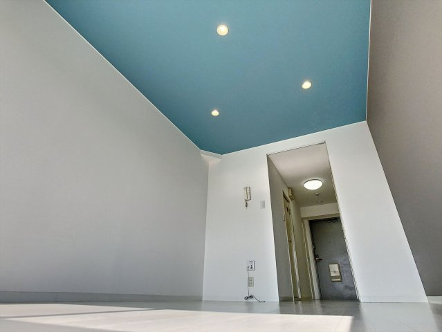 ソレイユアイワの居間・リビング