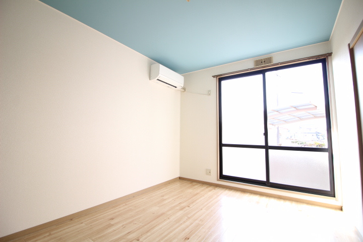 ウィンディア湊Ⅰの洋室