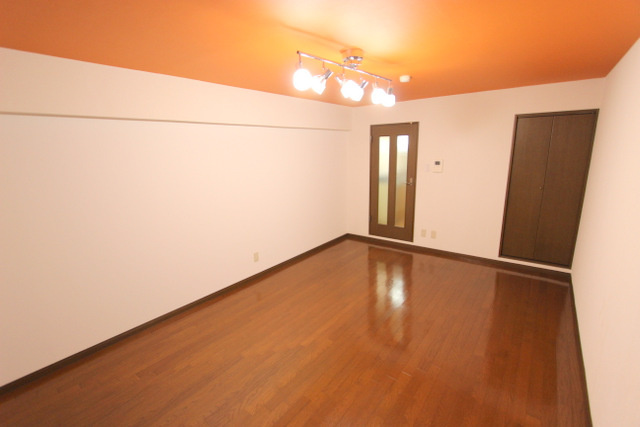 サンガーデン青江Ⅱの洋室