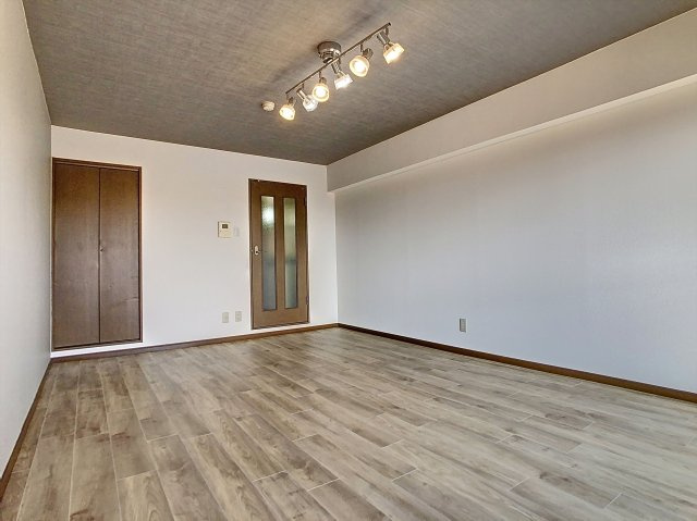 サンガーデン青江Ⅱの洋室