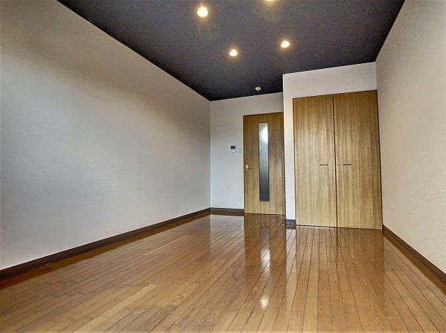 藹藹弐番館の洋室