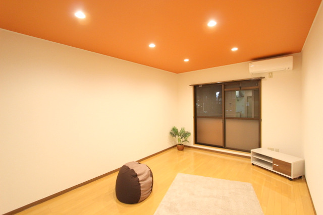 晃英№１の洋室