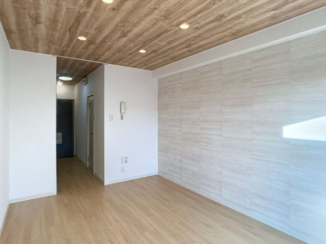 ソレイユアイワの居間・リビング