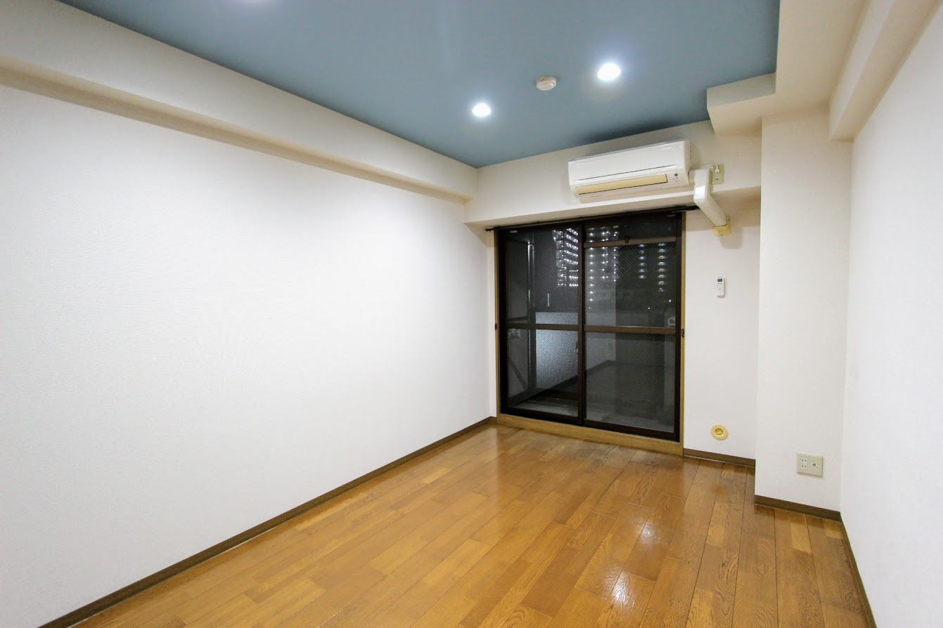 ジュネス医大東の居間・リビング