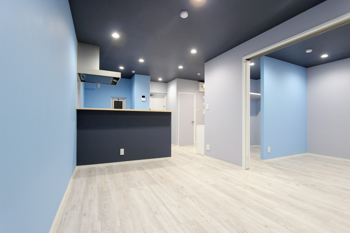 メゾン富田の洋室