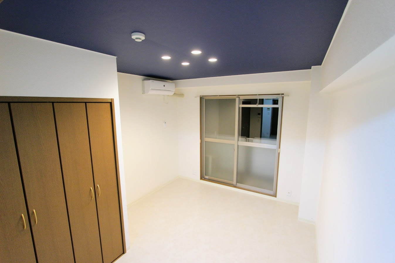 セリオコートの洋室