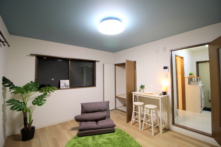 ワンダースメゾン青江の洋室