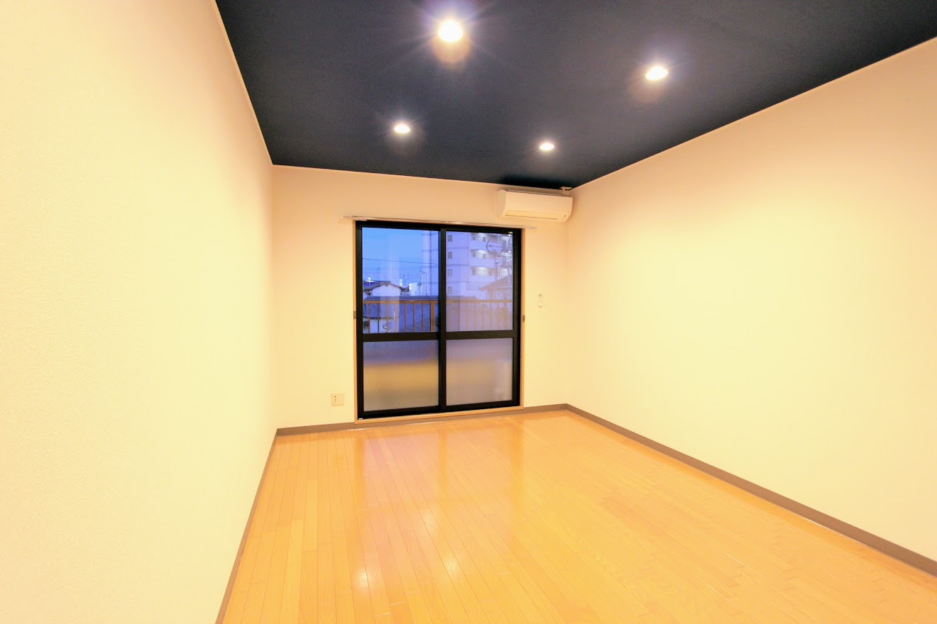 藹藹弐番館の洋室