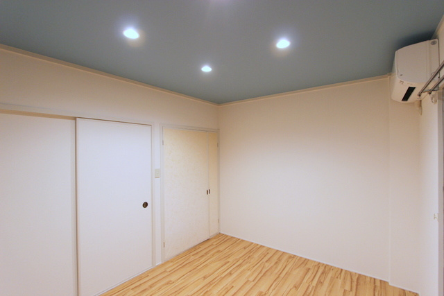 アーバン椋木の洋室