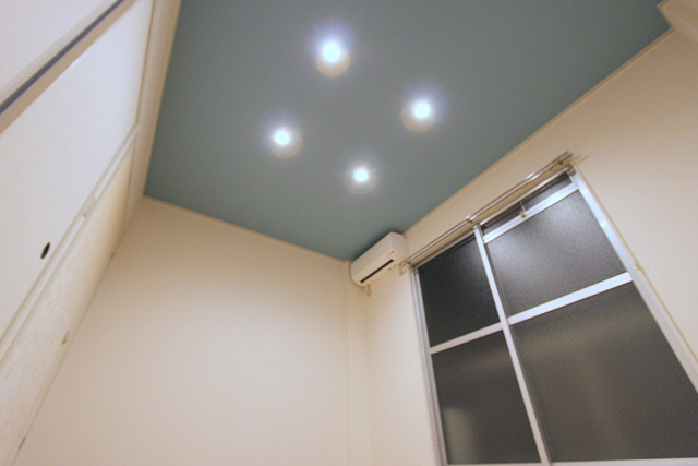 アーバン椋木の洋室