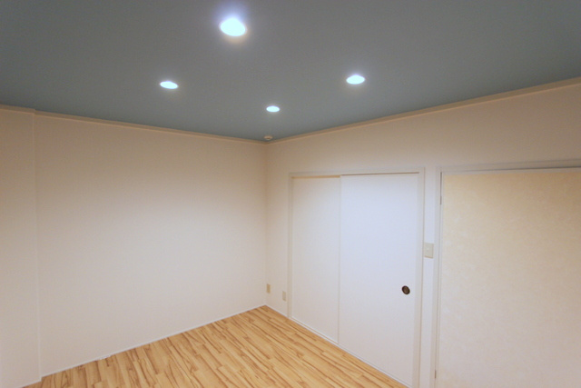 アーバン椋木の洋室