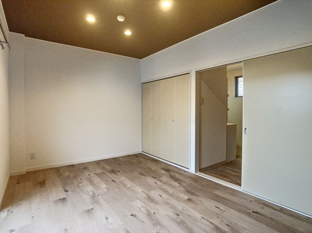 シャト・アトレーユの洋室