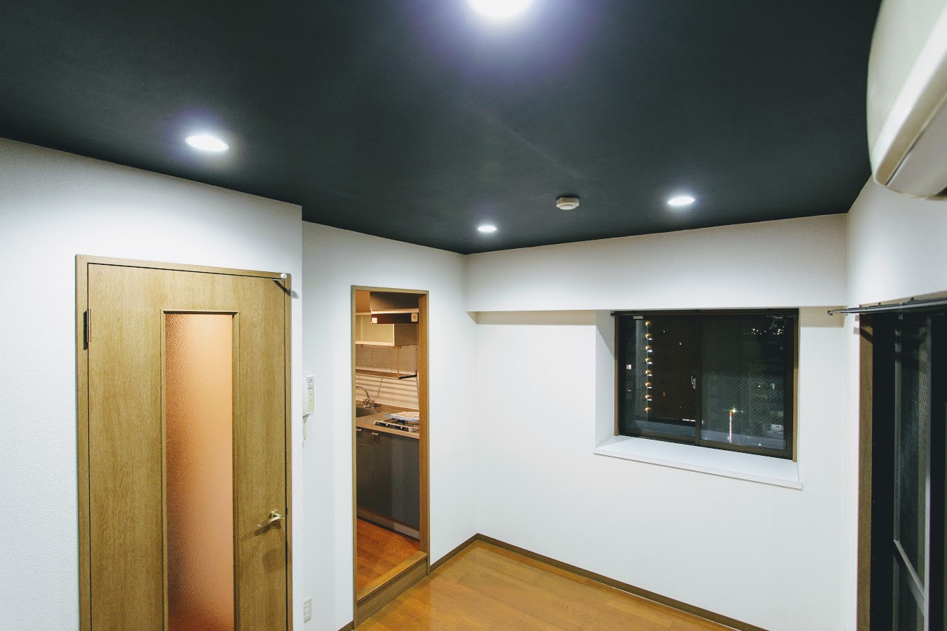 ジュネス医大東の洋室