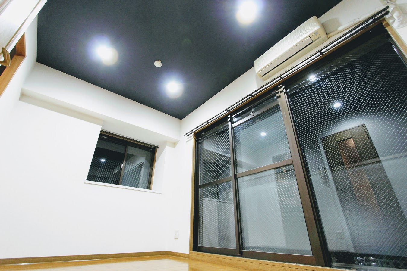 ジュネス医大東の洋室