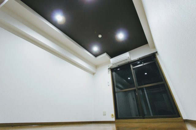 ジュネス医大東の洋室