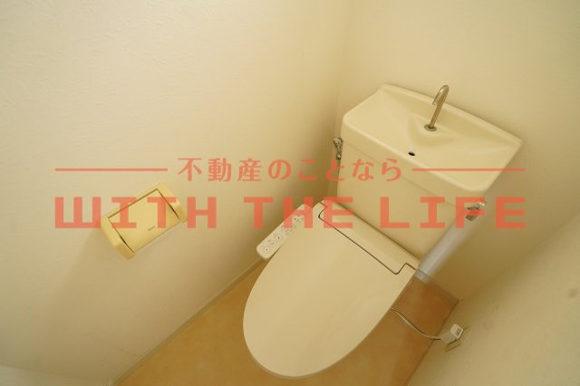 カーサ京町【10,000円キャッシュバック対象物件】のトイレ|トイレです