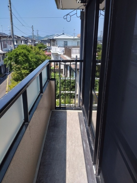 カーサ150　B棟のバルコニー