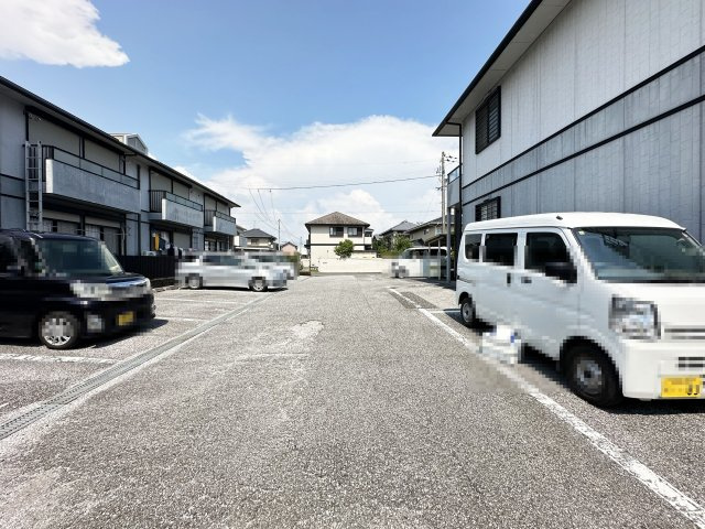 カーサ150　B棟の駐車場