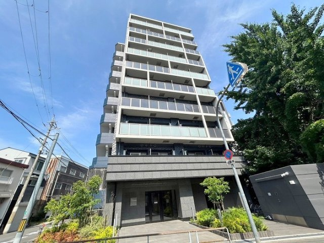 プレサンスOSAKA西中島リエゾンの外観