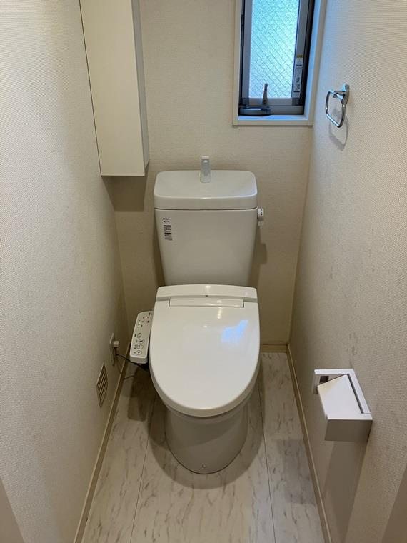 大泉学園町戸建のトイレ