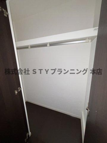 仲介手数料０円！レイディエンス庄内通の収納