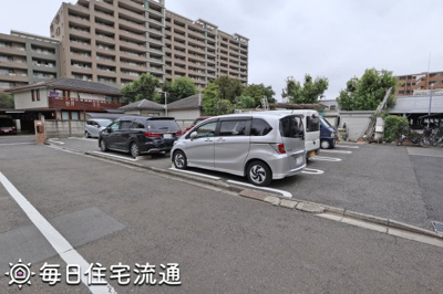 【駐車場】 | グリーン