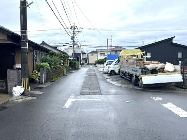 宮崎市村角３ーB　戸建の前面道路含む現地写真|【前面道路】
南側公道4ｍ