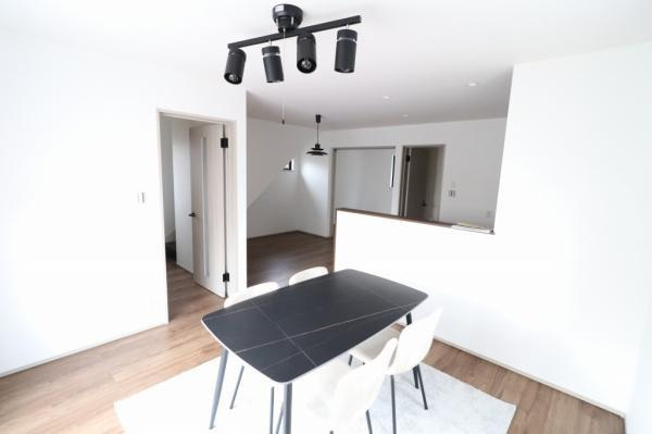 宮崎市村角３ーB　戸建の居間・リビング|【リビング】
ご家族みんながゆったりくつろげるリビング！（同仕様写真）