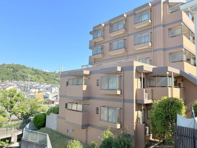 生駒イーストハイツの外観パース