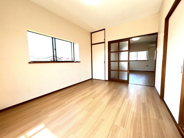 それいゆ一ツ橋壱番館の洋室|ゆったりした洋室です