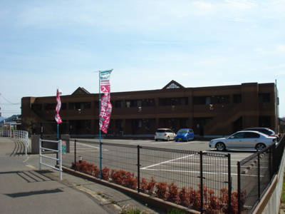 【外観】 | Ｈａｐｐｙ・Ｆｕｌｌ | 外観写真（昼）