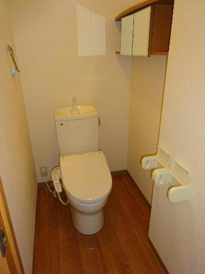 【トイレ】 | Ｈａｐｐｙ・Ｆｕｌｌ | シャワー付トイレ