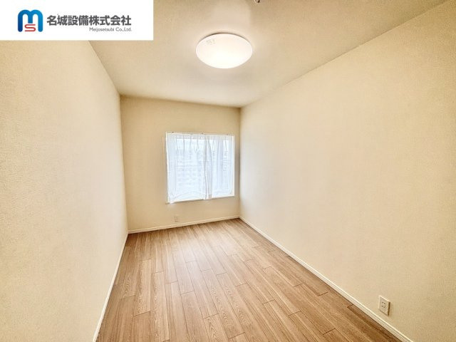 【仲介手数料無料／熱田区】神宮東パークハイツ５号棟の洋室