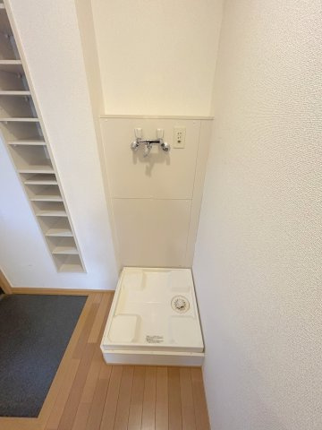 ルミエール祐天寺の内装|★室内洗濯機置場★