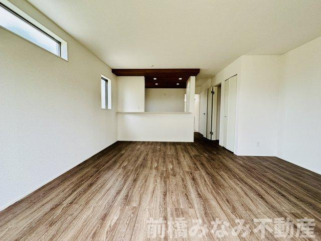 前橋市箱田町2期　３号棟(全３棟)　グラファーレ　新築建売分譲の居間・リビング|リビングです