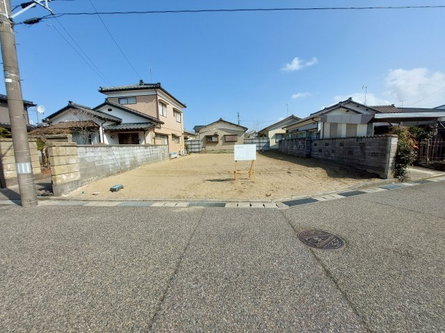 新潟市西区五十嵐中島二丁目　売地の外観|2023/2/27　撮影
確定測量済、いつでもお引き渡し可能です！

