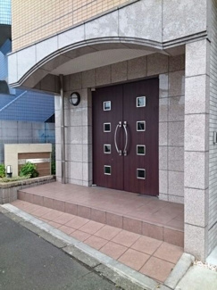 【エントランス】