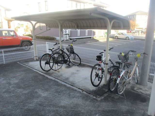 レオパレスプチステージのその他|駐輪場