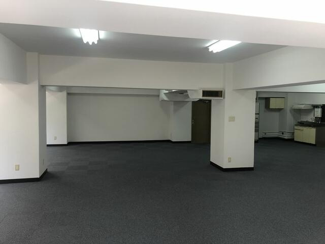銀友ビルの内装|中はこのようになっています