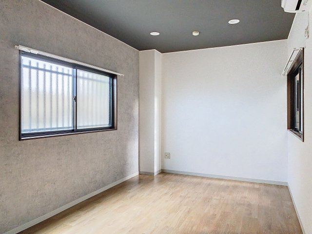 ロイヤルコートHALの居間・リビング