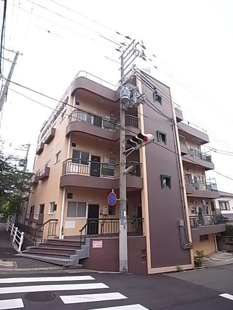 神戸市灘区篠原本町４丁目の賃貸マンションの外観