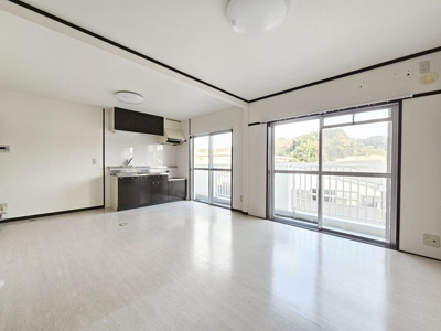 【居間・リビング】 | コーポあだち