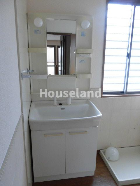 ロイヤルシャトーの洗面所