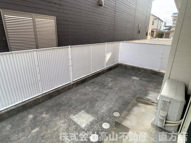 サン・ノーブⅡ木屋瀬のバルコニー