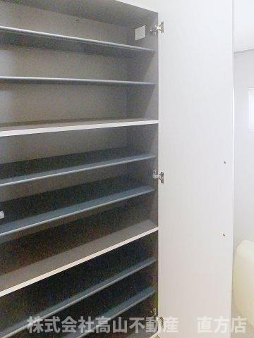 サン・ノーブⅡ木屋瀬の収納