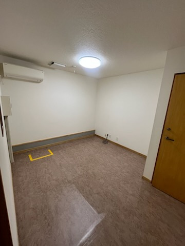 遠藤様店舗の内装