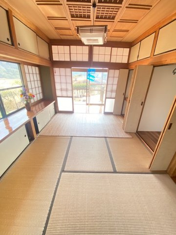 都城市美川町の中古一戸建の和室