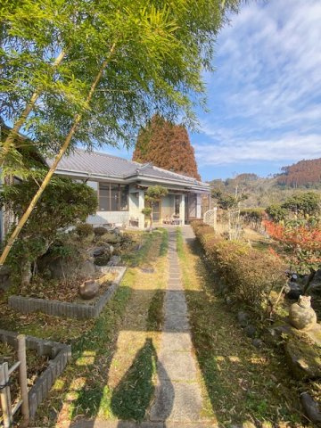 都城市美川町の中古一戸建の外観