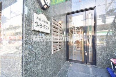 【エントランス】 | 小阪駅前ヴィラデステ